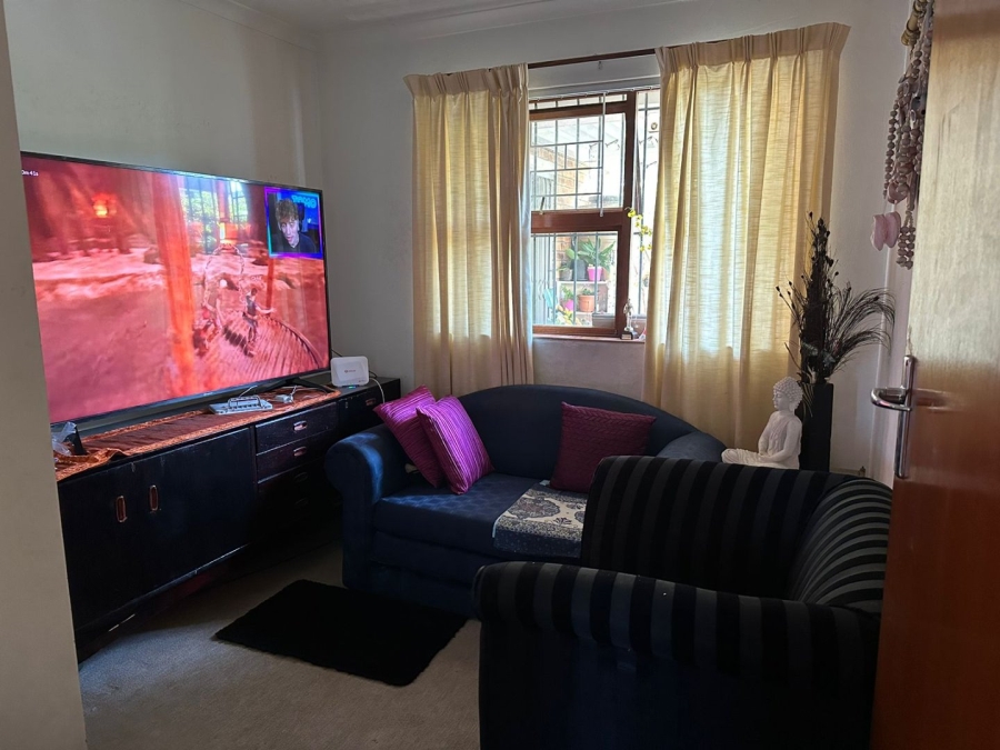 3 Bedroom Property for Sale in Silver Oaks Western Cape